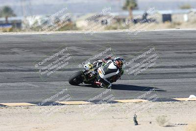 media/Dec-07-2025-CVMA (Sun) [[3e7d2de5dc]]/Race 5-Formula UL-CVMA Hooligans-American Thunder/